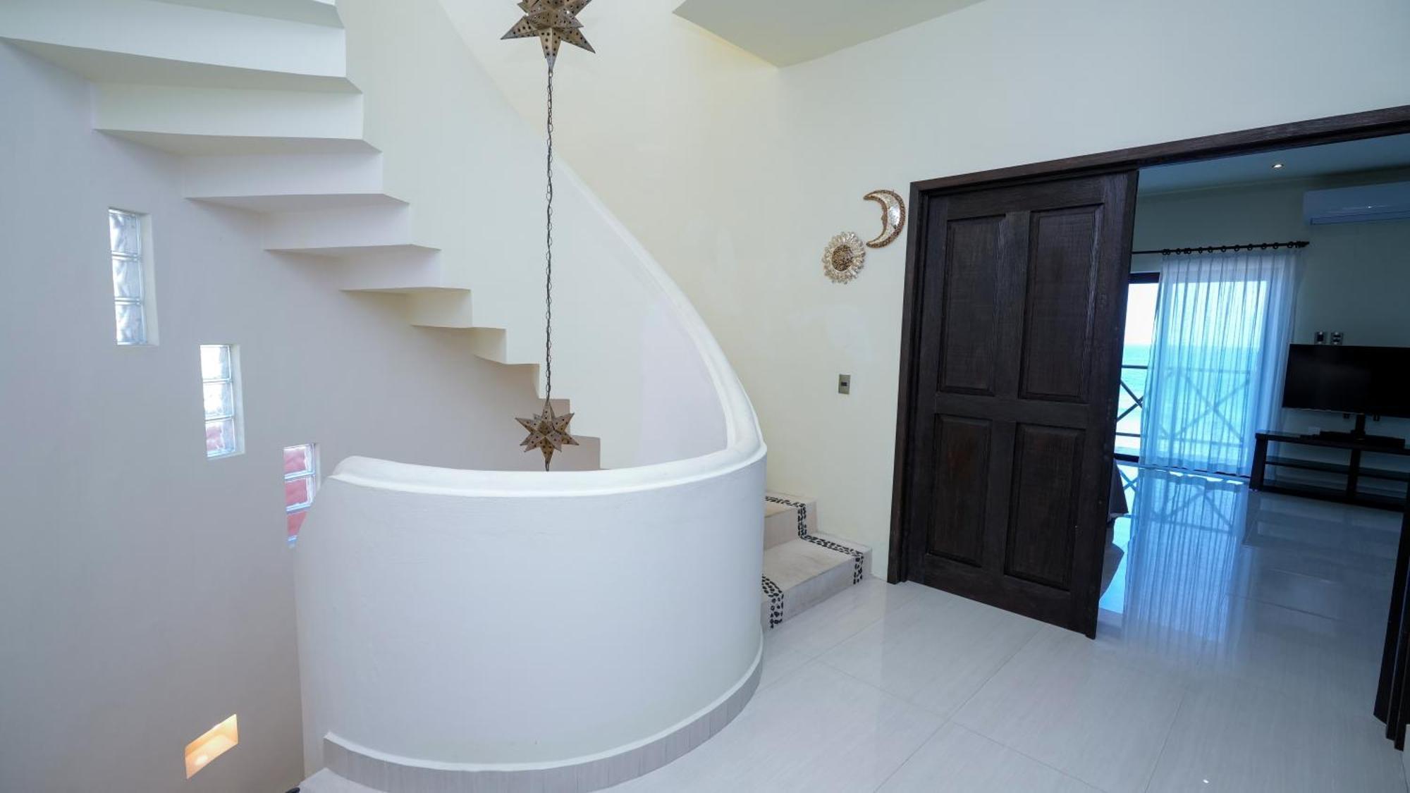 Casa Javi- Ocean Front Located Mid Isla Mujeres别墅 外观 照片